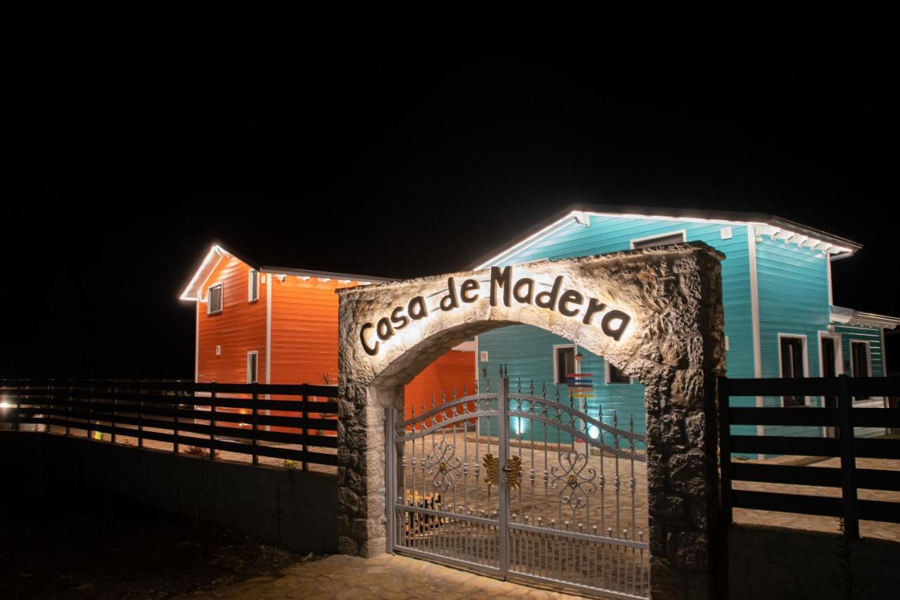Casa De Madera